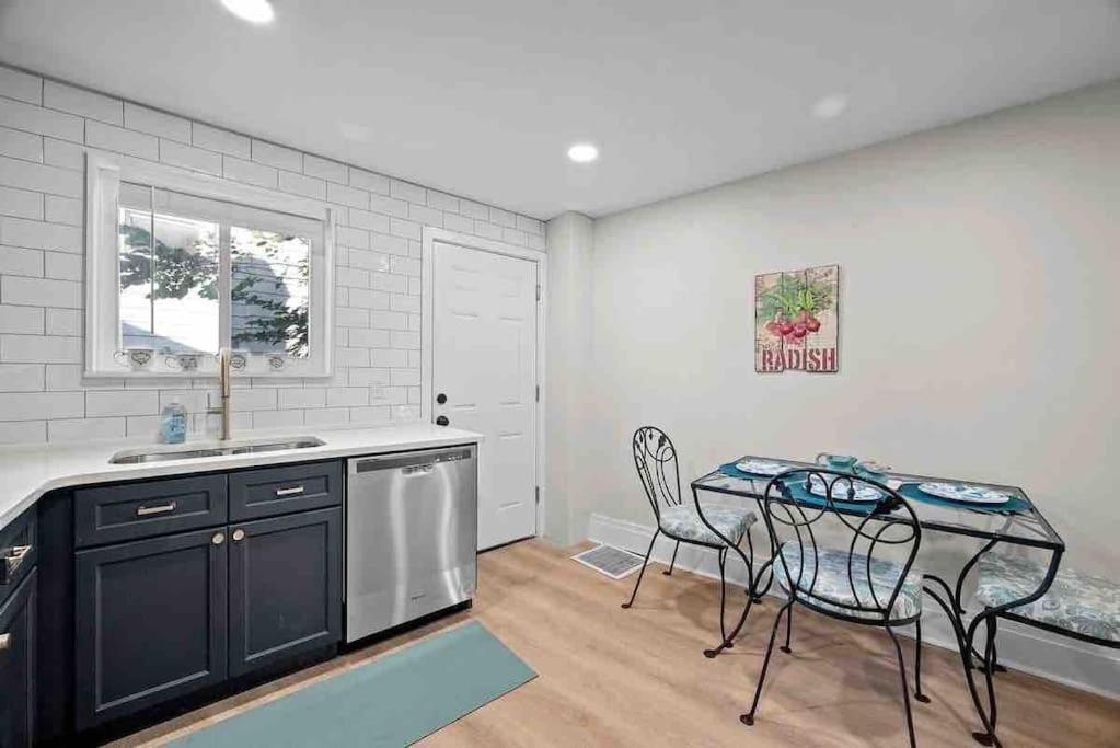 Hip And Bright Lawerenceville 2 Bed Easy Parking Pittsburgh Extérieur photo